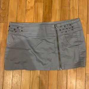 Guess zip up skirt